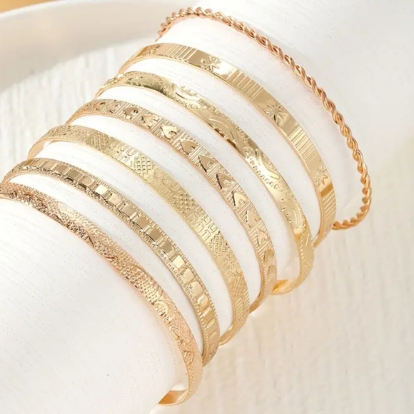 Goldtone Bangle Bracelets, 7pc set - Picture 2 of 4